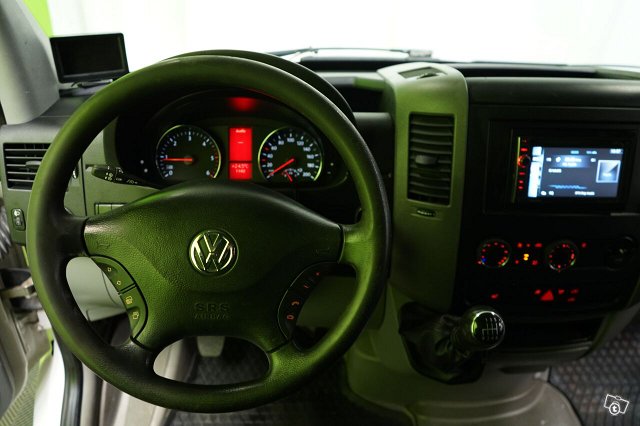 Volkswagen Crafter 8