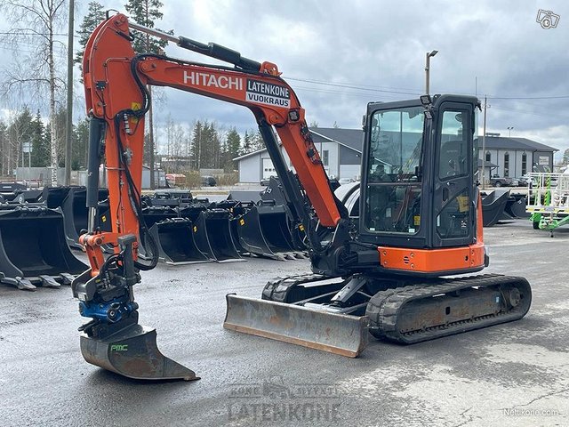 Hitachi ZX 55U-5A Kaivinkone 4