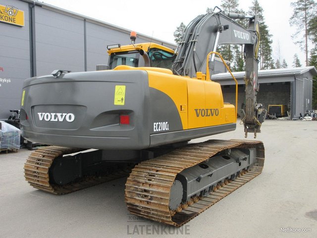 Volvo EC210CL Kaivinkone 8