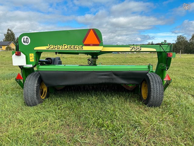 John Deere 735 4