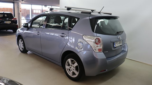 Toyota VERSO 3