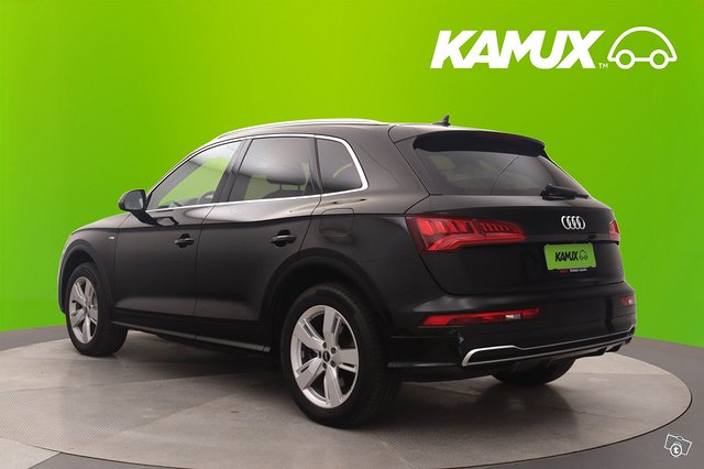 Audi Q5 5