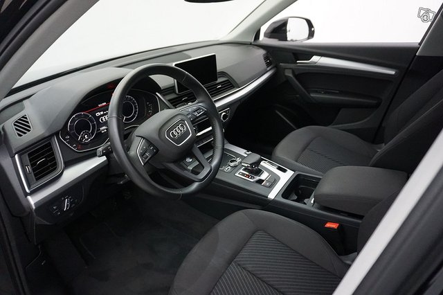 Audi Q5 11