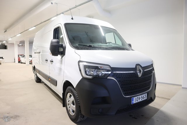 RENAULT Master