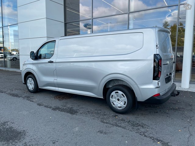 Ford Transit Custom 4