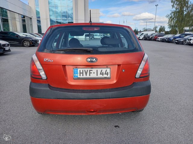 Kia Rio 4