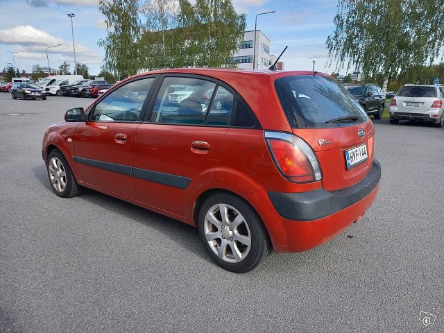 Kia Rio 5