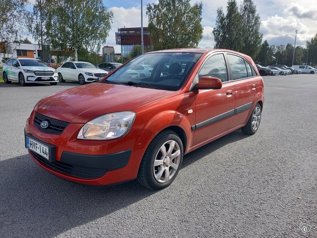 Kia Rio 7