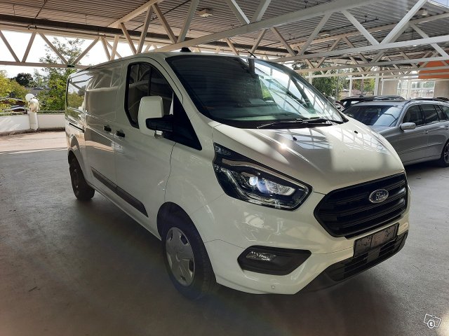 Ford Transit Custom, kuva 1