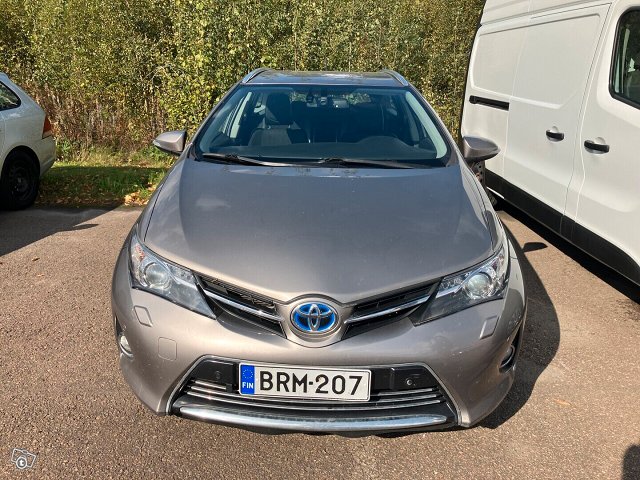 Toyota Auris 2