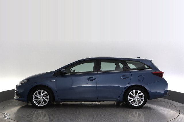 Toyota Auris 2