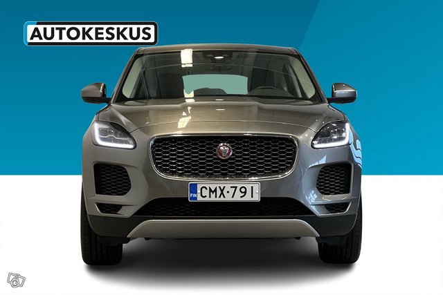 Jaguar E-PACE 7