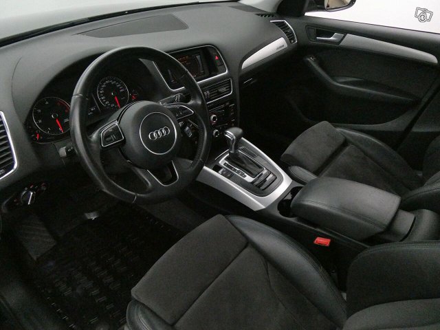 Audi Q5 13