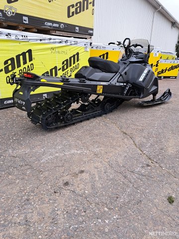 Ski-Doo Tundra 5