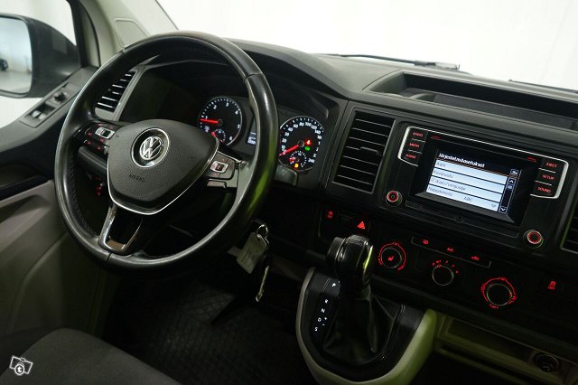 Volkswagen Transporter 14