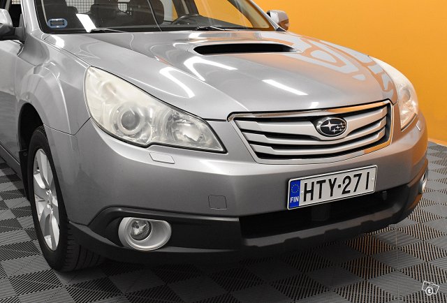 Subaru Outback 11