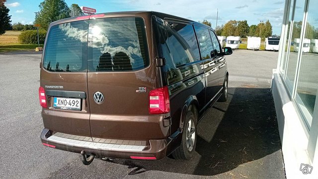 Volkswagen Transporter 2