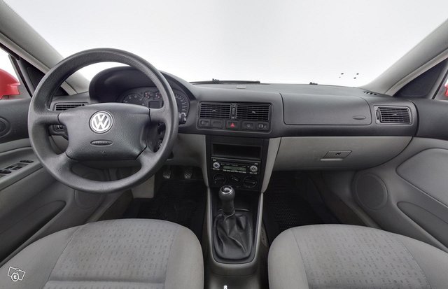 Volkswagen Golf 4