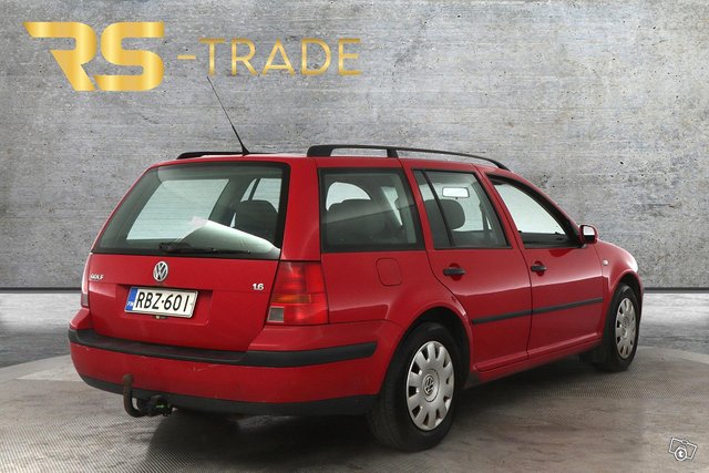 Volkswagen Golf 16