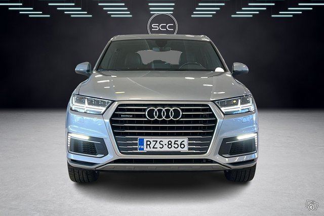 Audi Q7 7