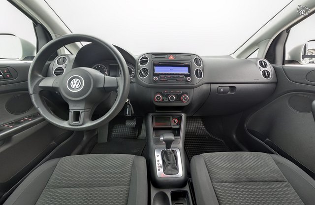 Volkswagen Golf Plus 11