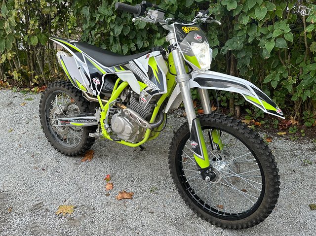 X-moto Pro 250 Limited Edition, kuva 1