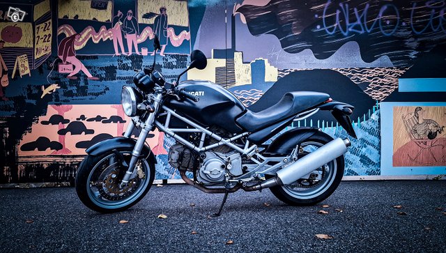 Ducati Monster 620ie Dark 1