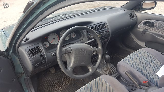 Toyota Corolla 8