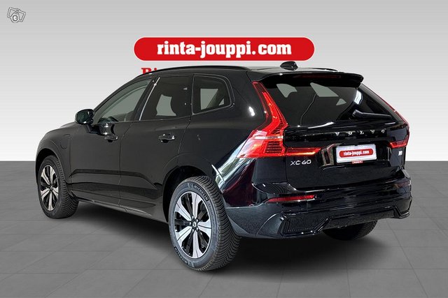 VOLVO XC60 7