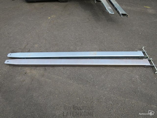 Laten Jatkopiikit 100x45mm 2400mm 2