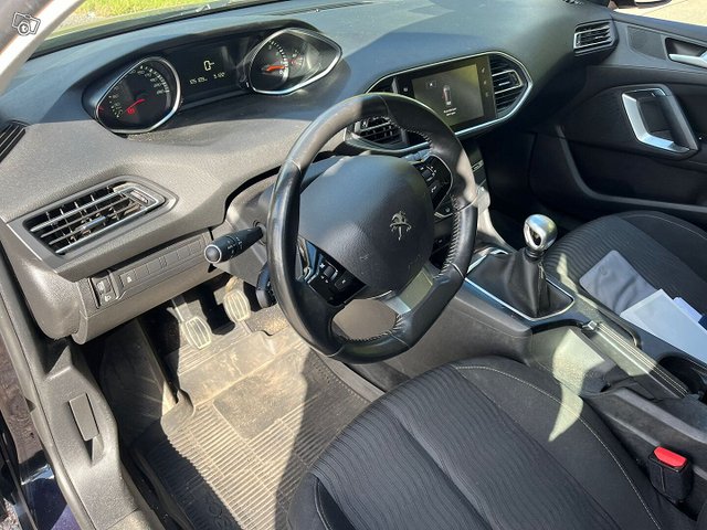 Peugeot 308 3