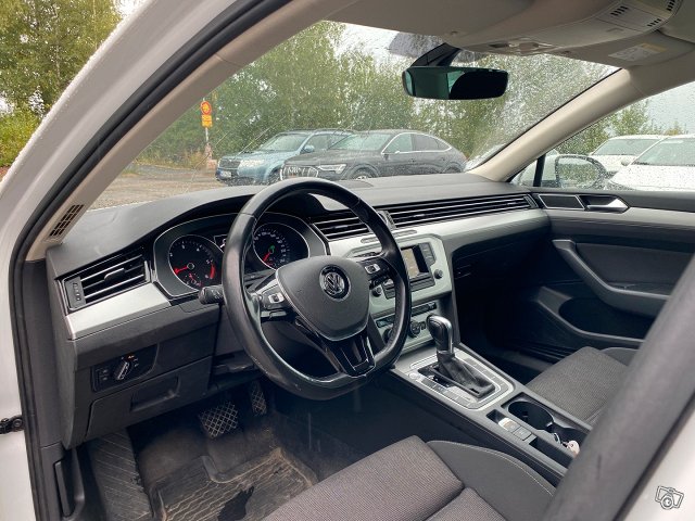 Volkswagen Passat 5