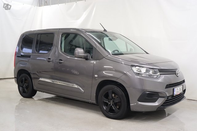 Toyota Proace CITY Verso 3