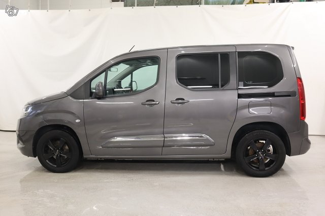 Toyota Proace CITY Verso 8