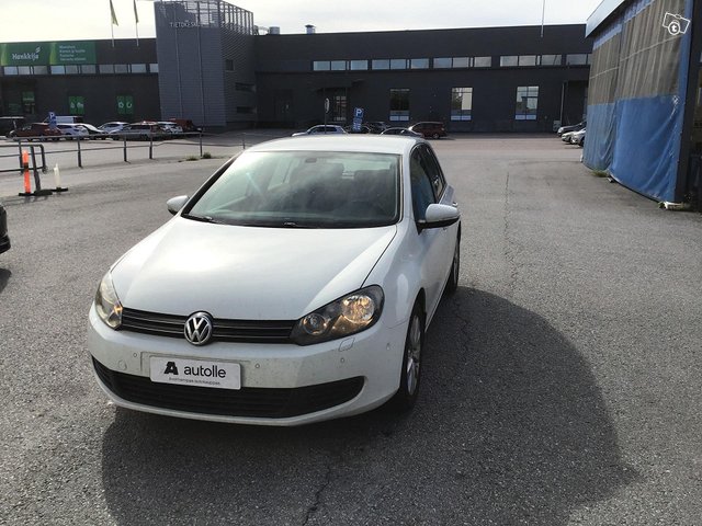 Volkswagen Golf 14