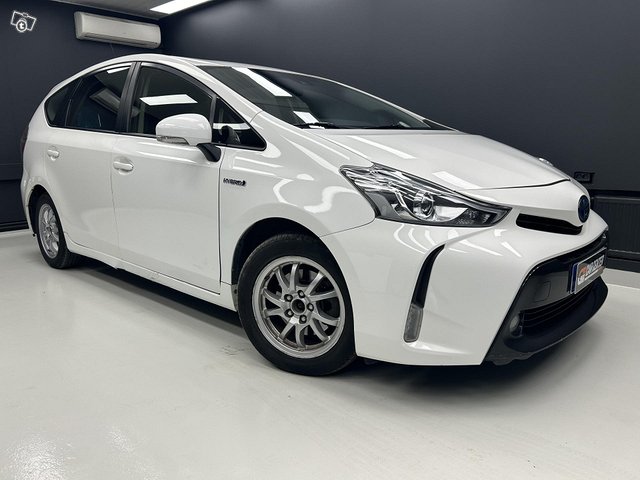 Toyota Prius+