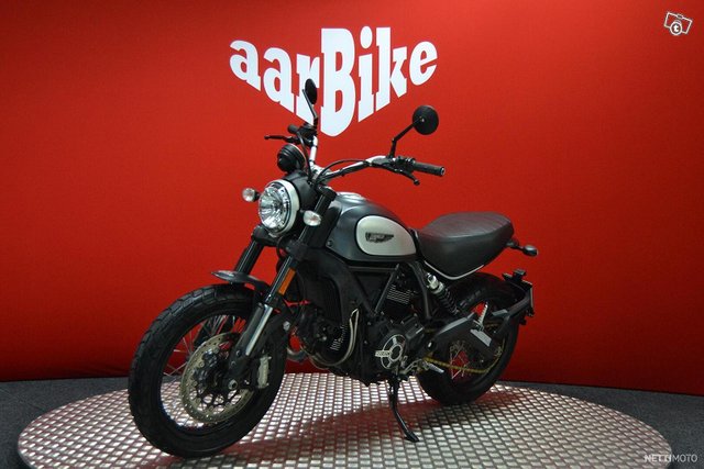 Ducati Scrambler 3