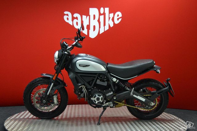 Ducati Scrambler 4