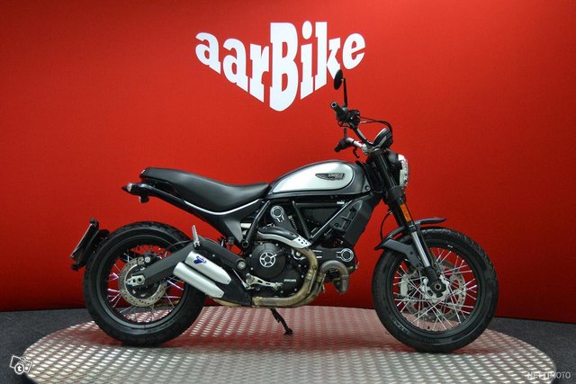 Ducati Scrambler 8