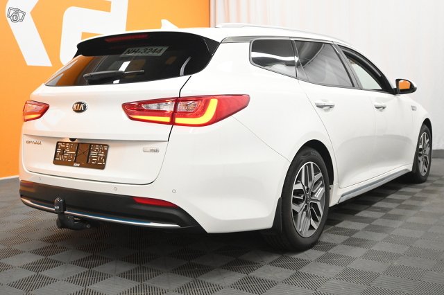 Kia Optima 8