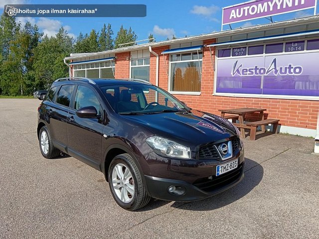 Nissan Qashqai+2 1