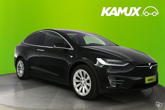 Tesla Model X 1