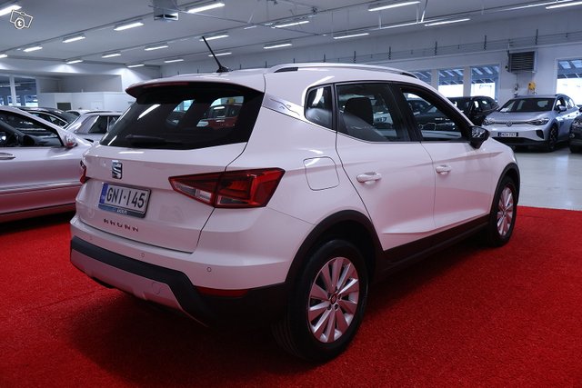 SEAT Arona 3