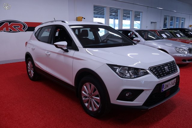 SEAT Arona 4