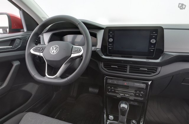 Volkswagen T-Cross 9