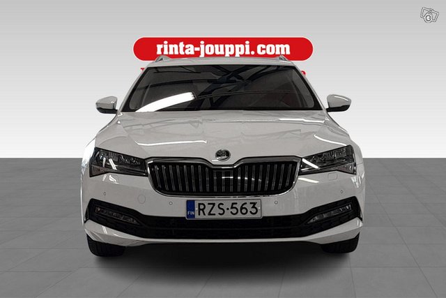 Skoda Superb 2