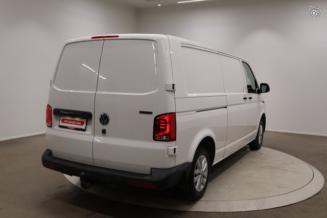 VOLKSWAGEN TRANSPORTER 5