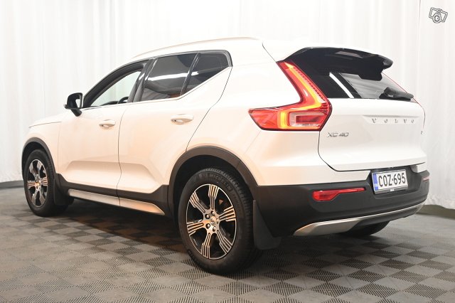 Volvo XC40 5