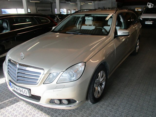 Mercedes-Benz E 1