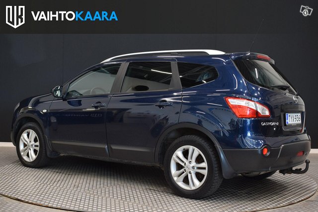 Nissan Qashqai+2 16